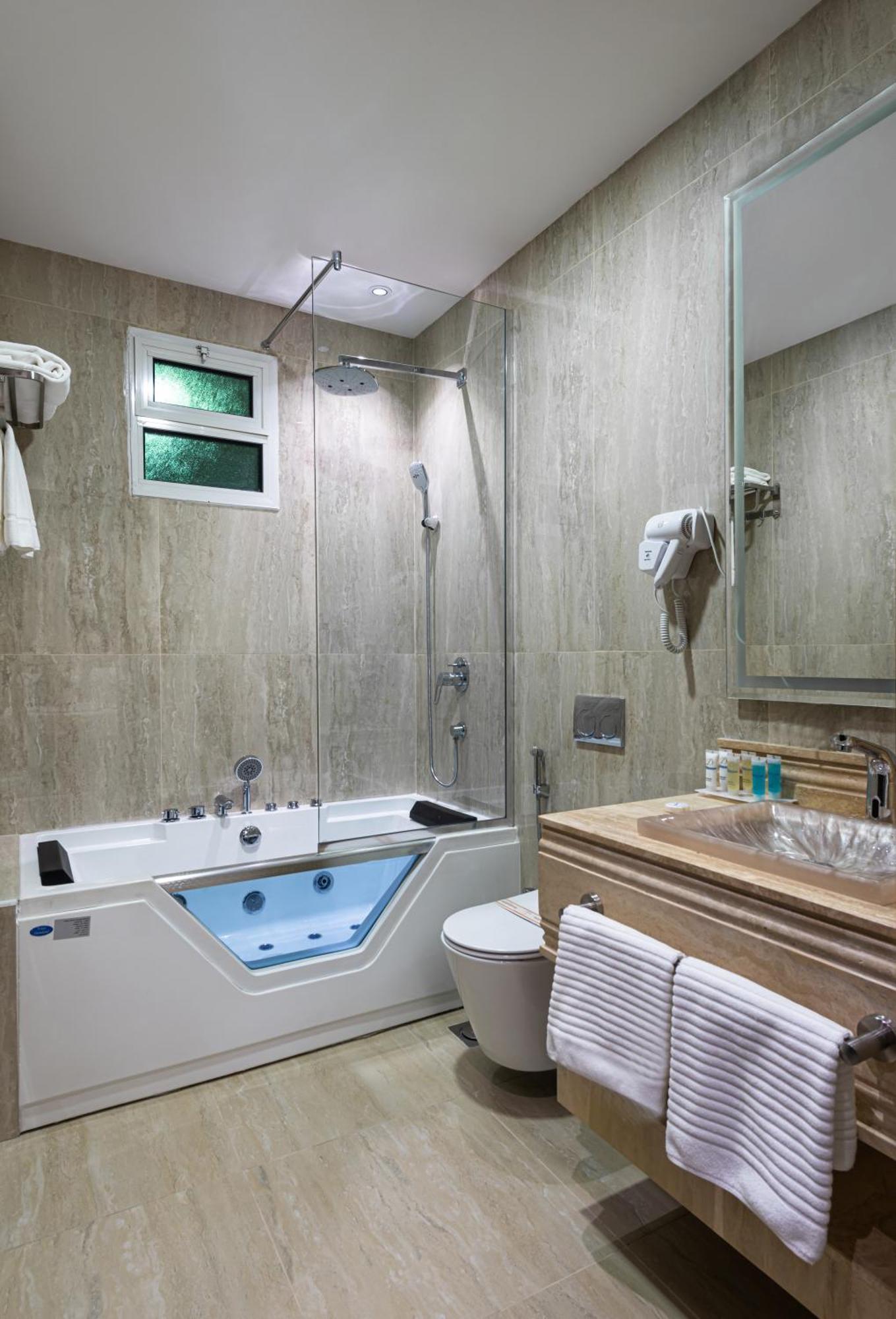 Hotel Crowne Rose Alsahafa