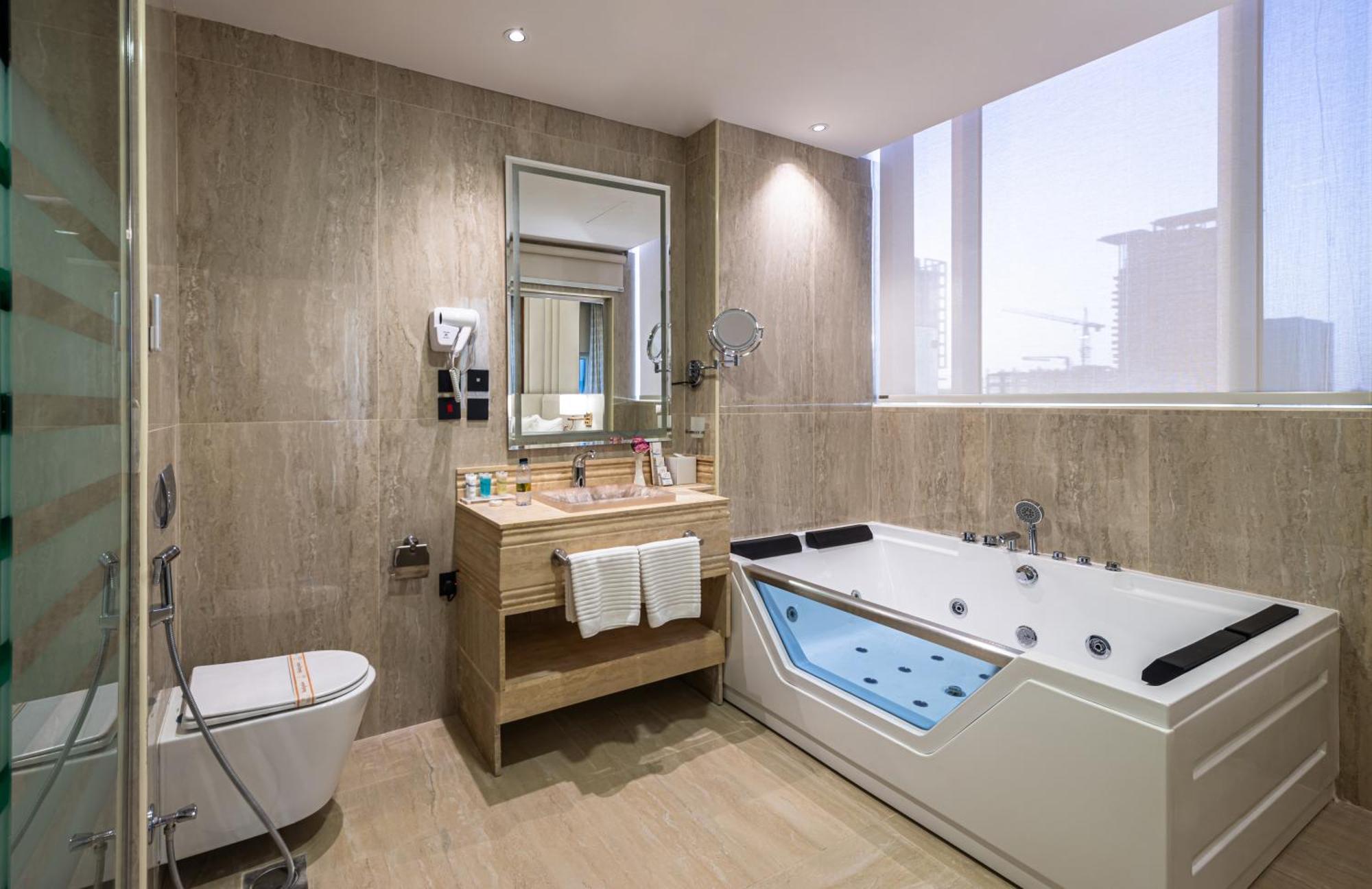 Crowne Rose Alsahafa Hotel Riyadh